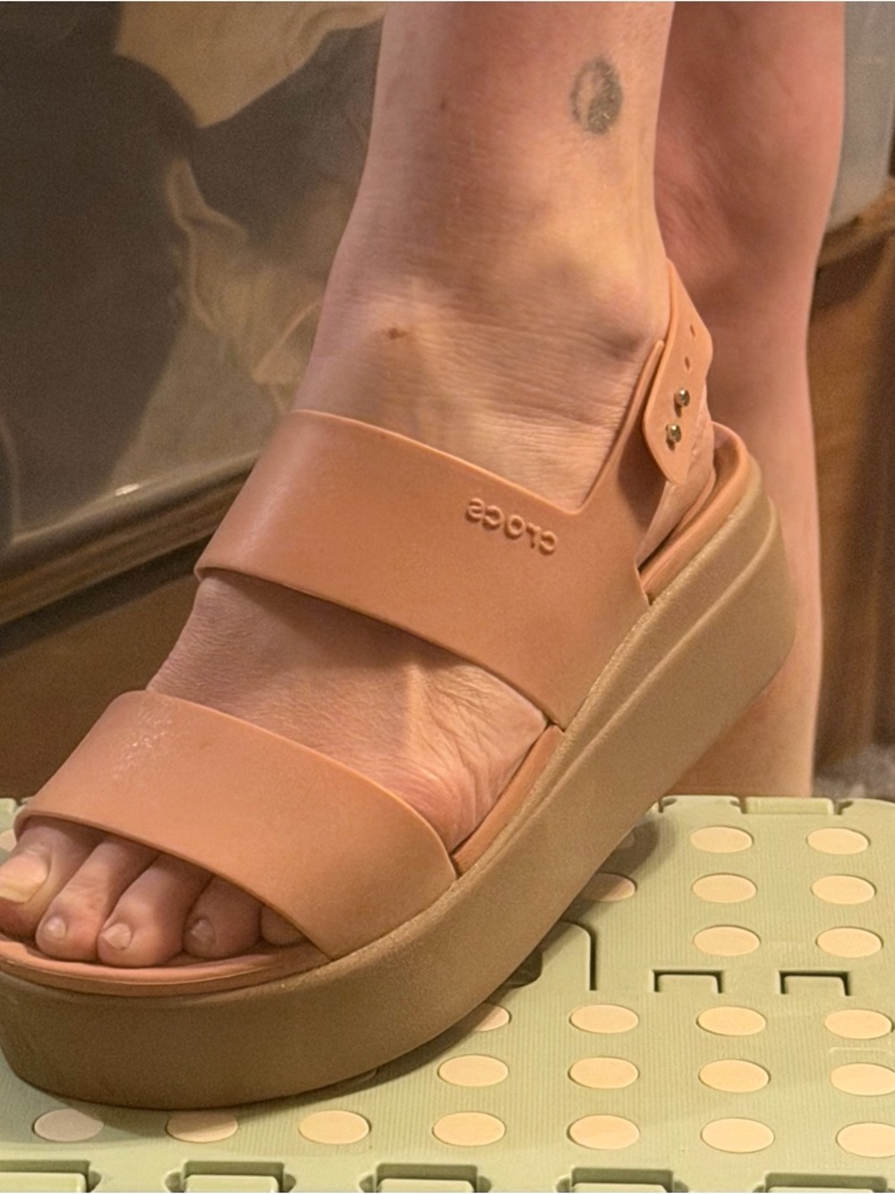 CROCS Women’s Peach Platform Slingback Sandals